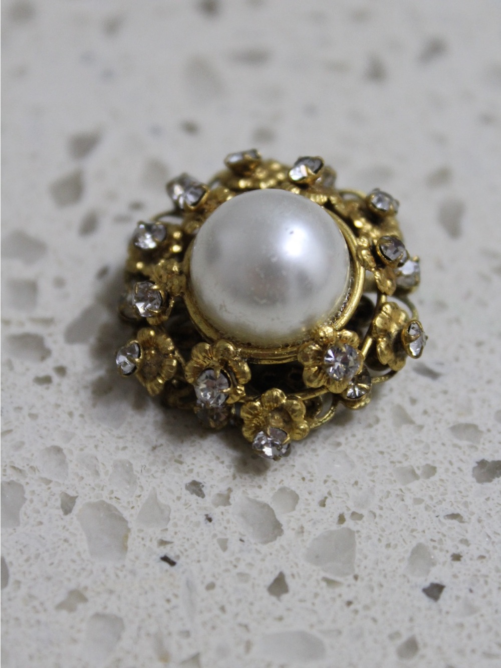 Gold-Tone Pearl & Crystal Floral Brooch - Elegant Women's Jewelry